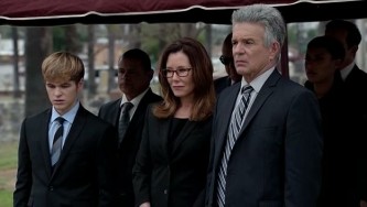 MajorCrimesS04E10_funeral
